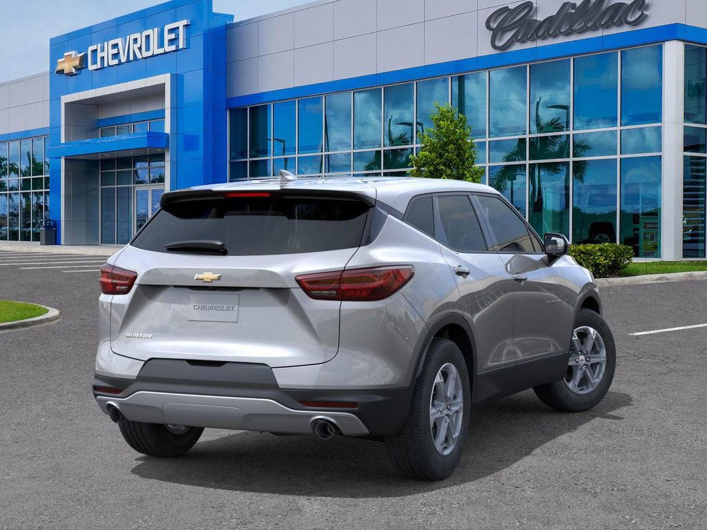 New 2025 Chevrolet Blazer LT FWD image 5