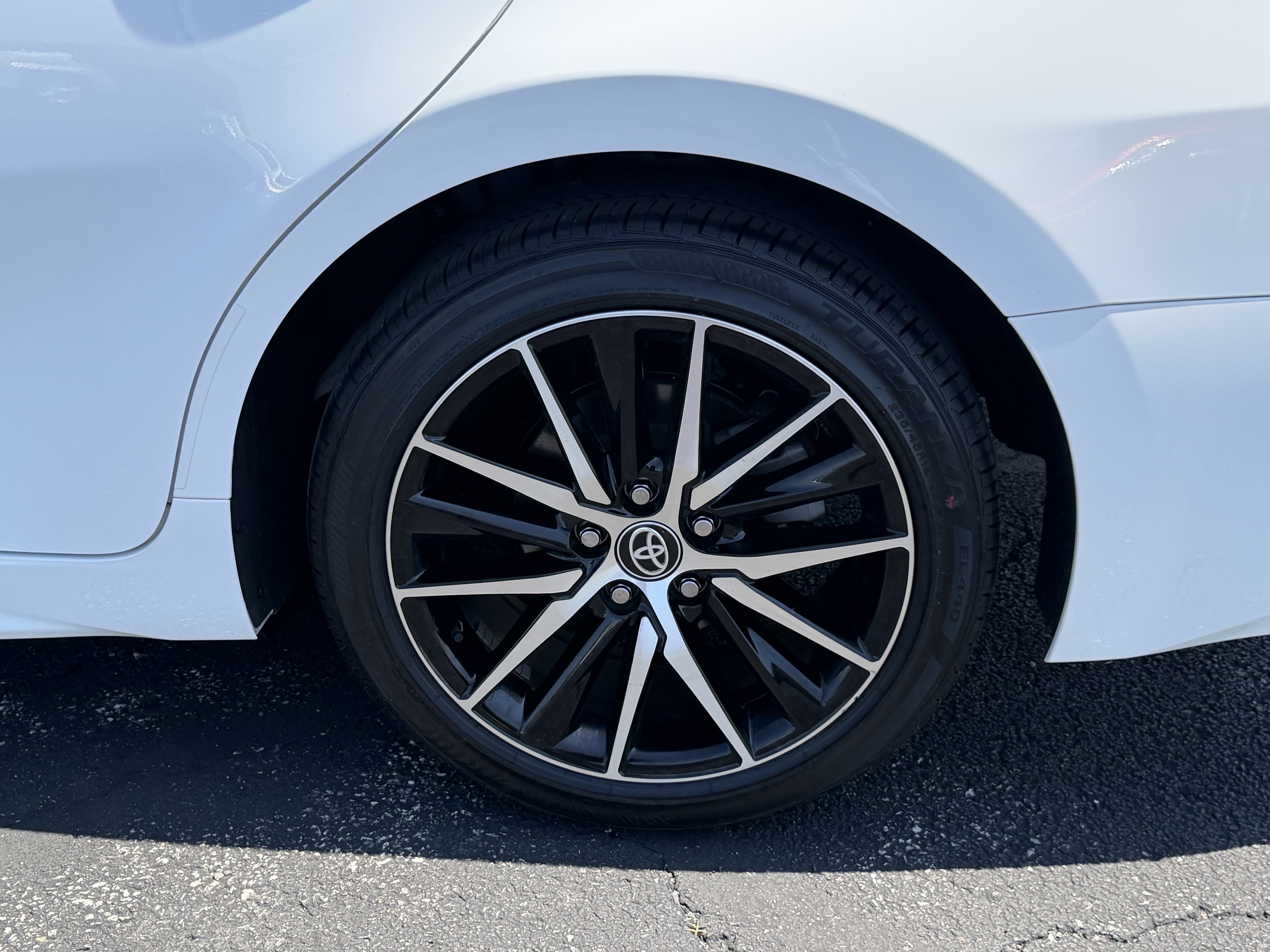 Certified 2023 Toyota Camry SE FWD image 10