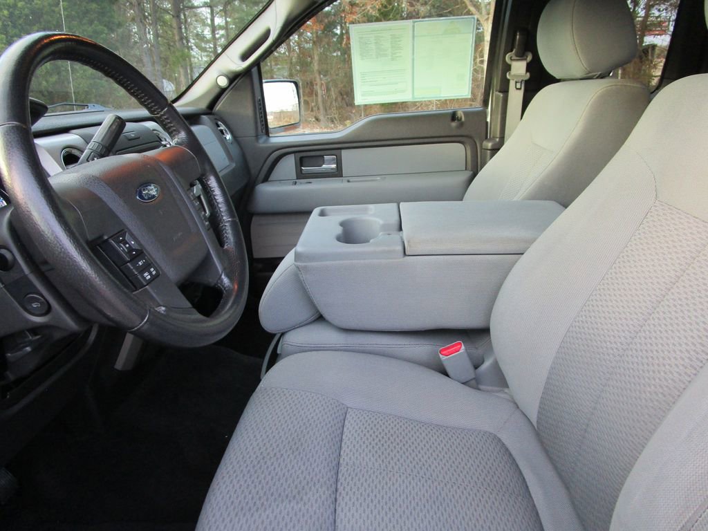 Used 2013 Ford F150 XLT w/ XLT Chrome Pkg image 26