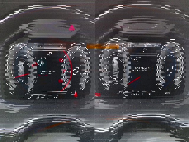 Used 2019 Audi Q8 Prestige w/ Luxury Package image 21