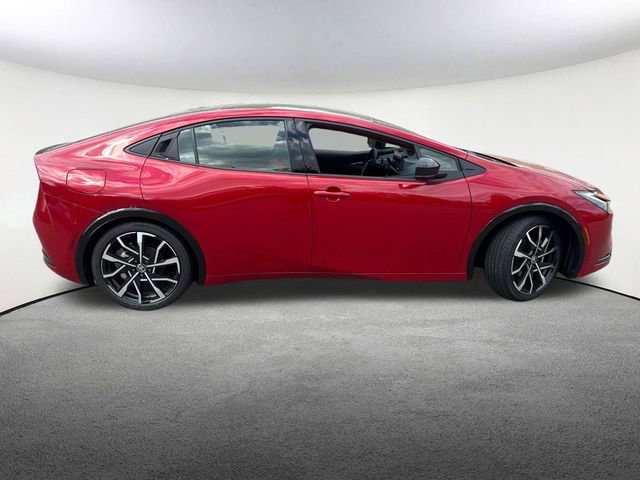 New 2025 Toyota Prius Plug-In Hybrid image 16