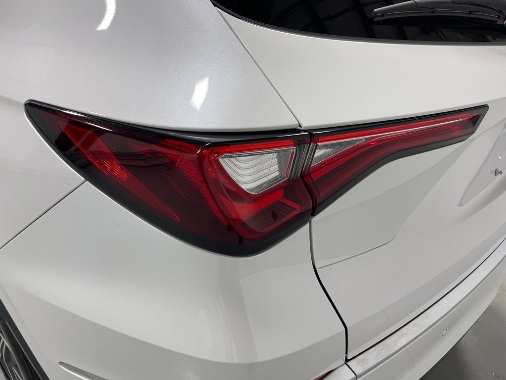 Used 2024 Acura MDX w/ Technology Package AWD/4WD image 14