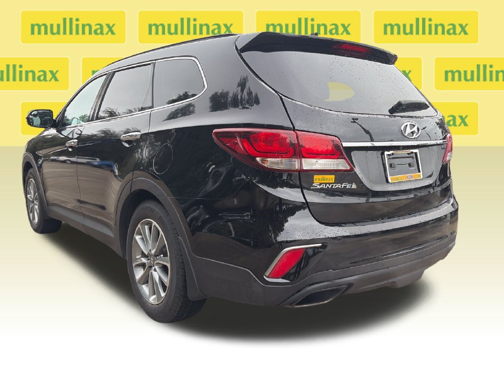 Used 2018 Hyundai Santa Fe SE w/ Cargo Package FWD image 16