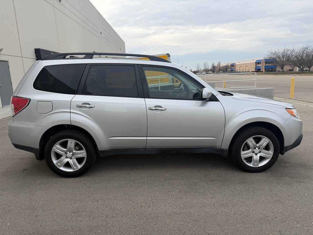 Used 2009 Subaru Forester 2.5X AWD/4WD image 12