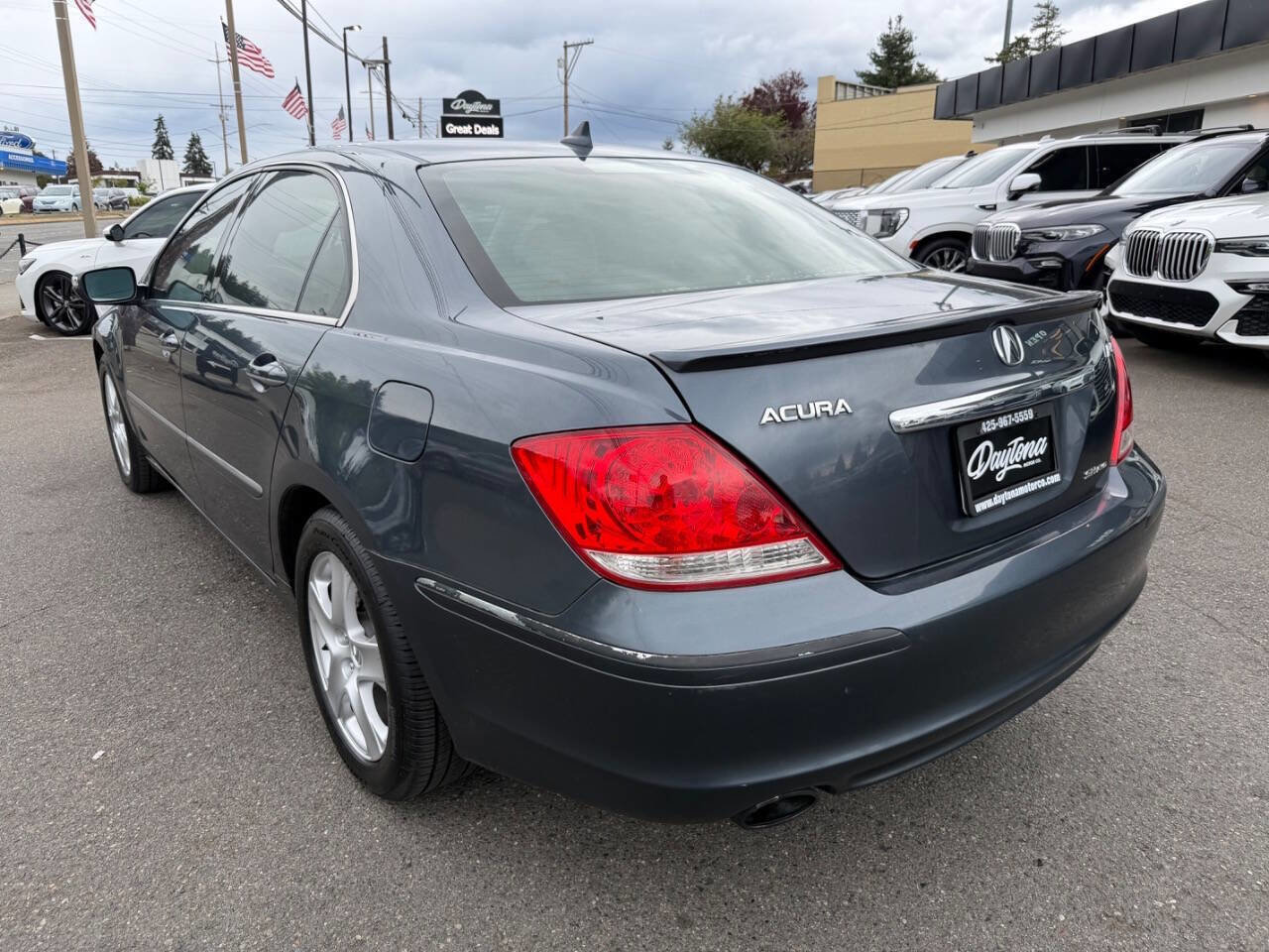 Used 2005 Acura RL AWD/4WD image 4