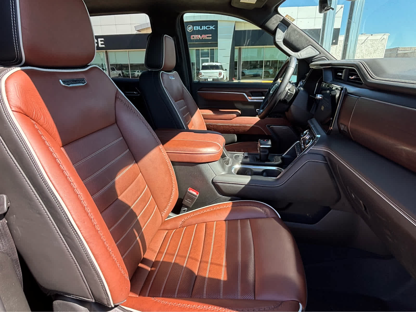 Used 2026 GMC Sierra 1500 Denali Ultimate AWD/4WD image 12