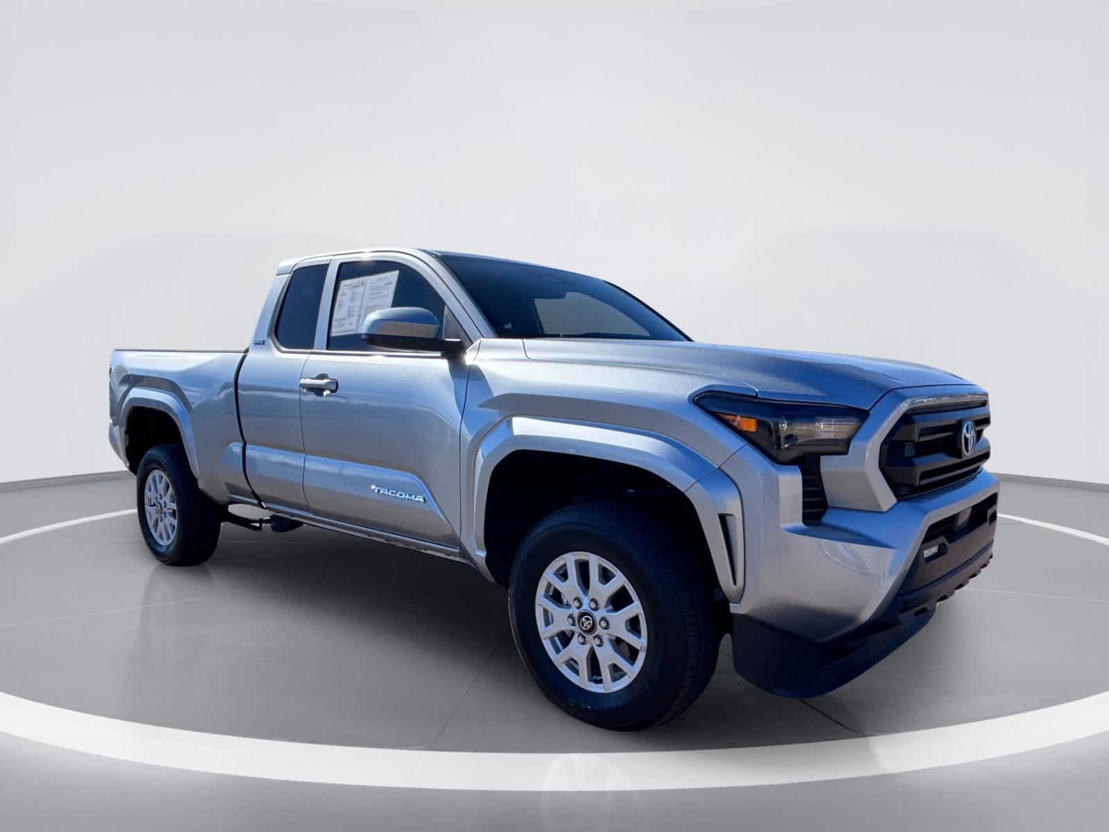 Used 2026 Toyota Tacoma SR5 RWD image 10
