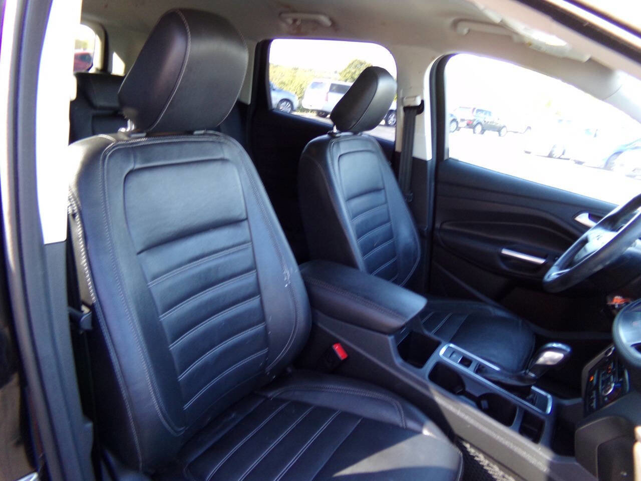 Used 2018 Ford Escape SEL image 29