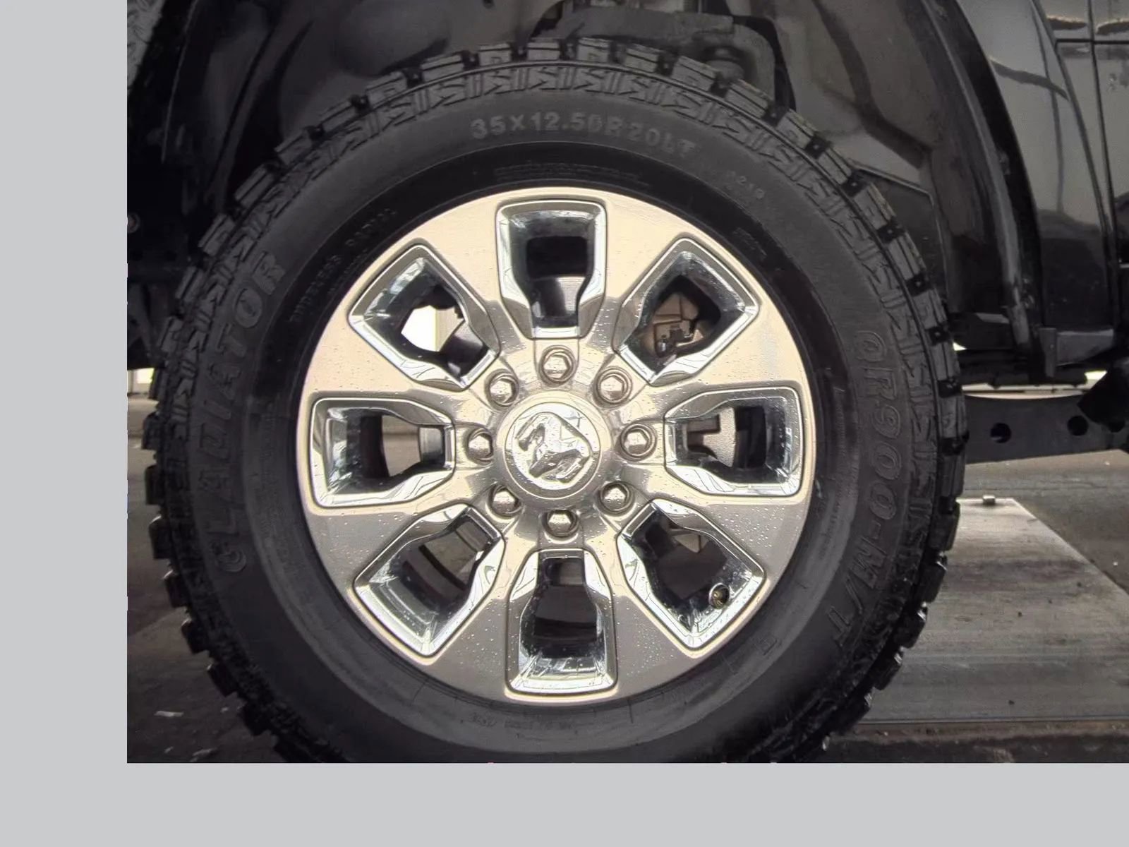 Used 2022 RAM 3500 Limited image 12