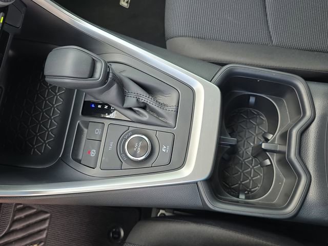 Used 2025 Toyota RAV4 LE image 24
