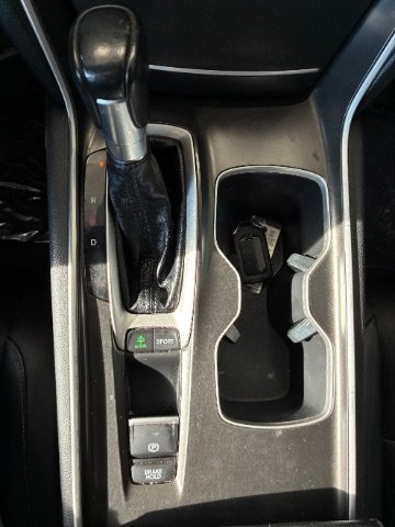 Used 2018 Honda Accord Sport image 23