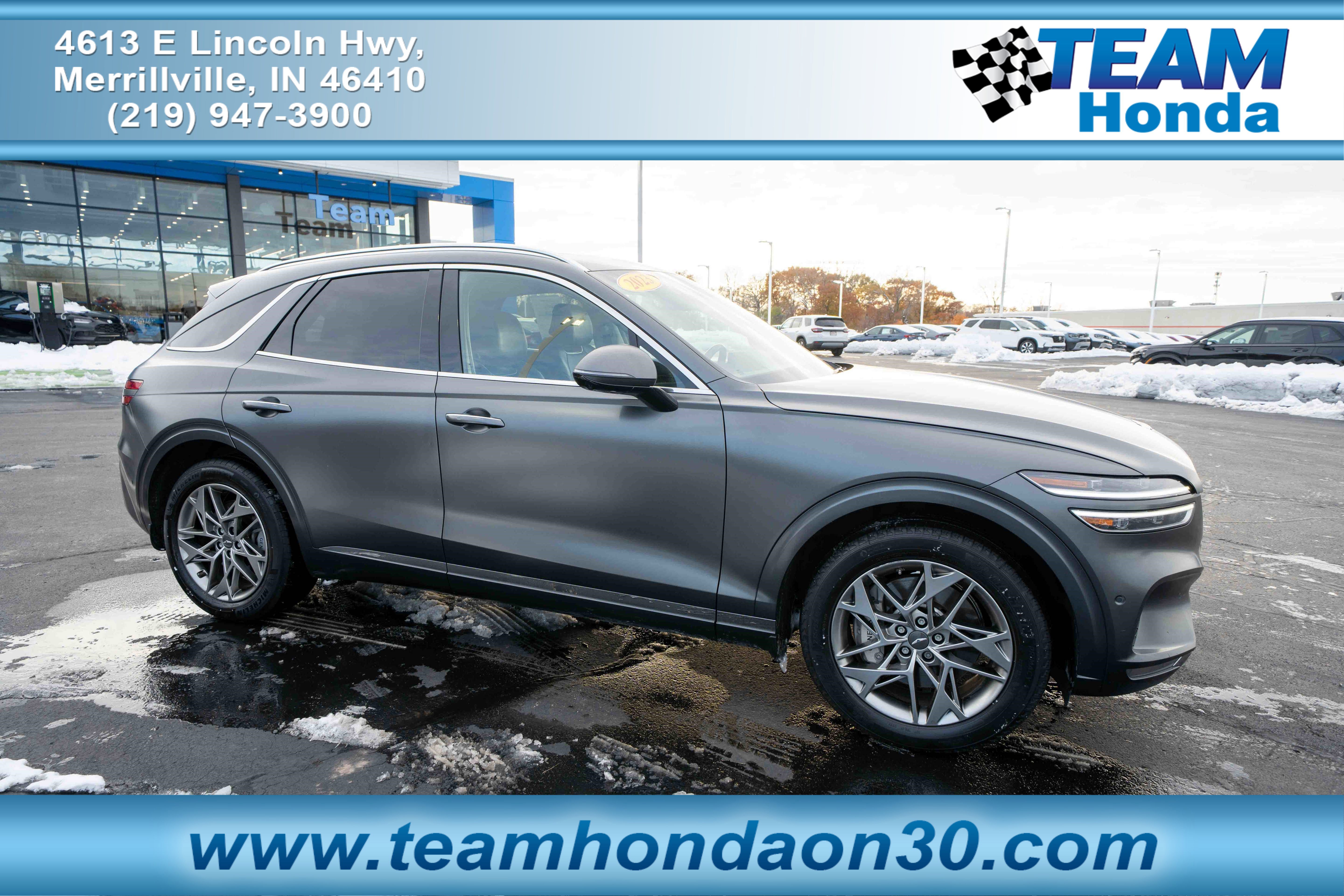 Used 2023 Genesis GV70 2.5T w/ Advanced Package image 1