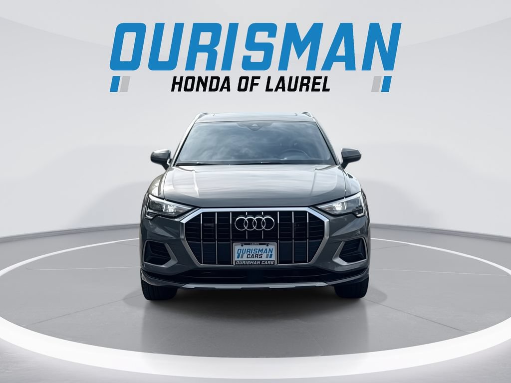 Used 2022 Audi Q3 2.0T Premium w/ Convenience Package AWD/4WD image 3