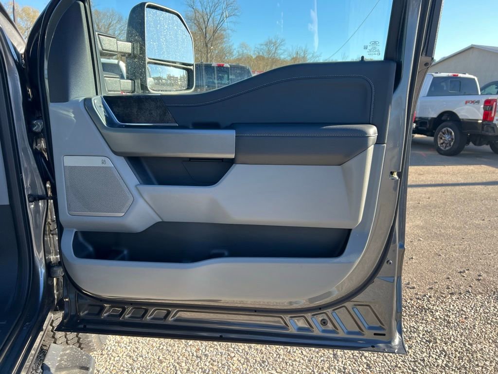 New 2026 Ford F350 XLT w/ XLT Premium Package image 20