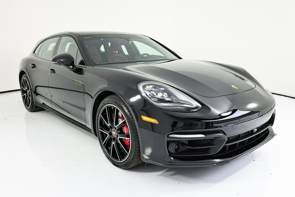 Certified 2023 Porsche Panamera 4S image 9