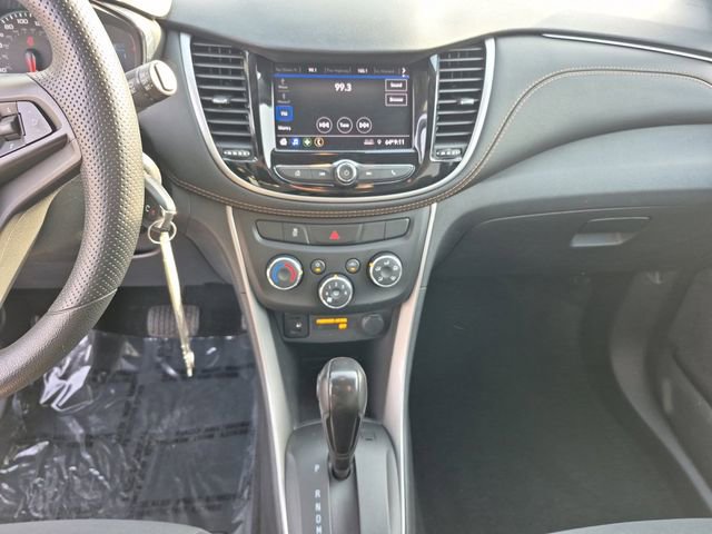 Certified 2021 Chevrolet Trax LS w/ Tint and Cruise Package image 15