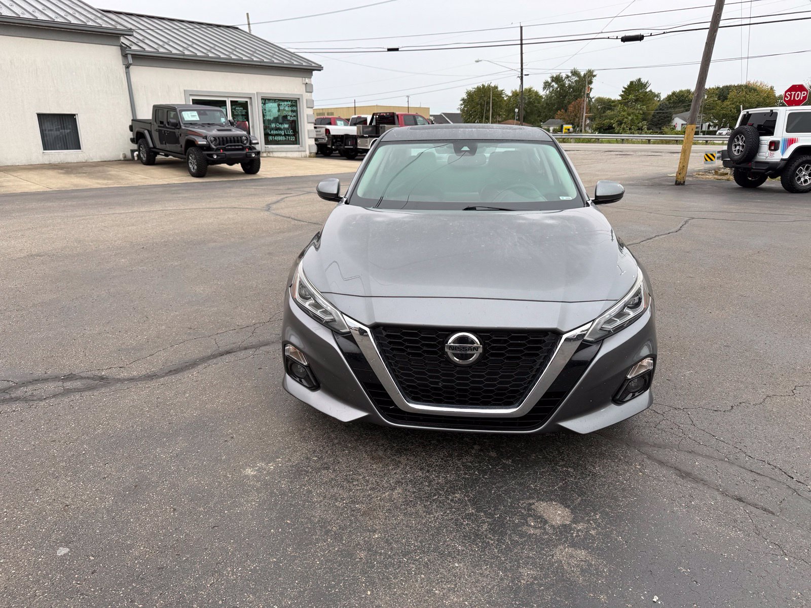 Used 2019 Nissan Altima 2.5 SL FWD image 2