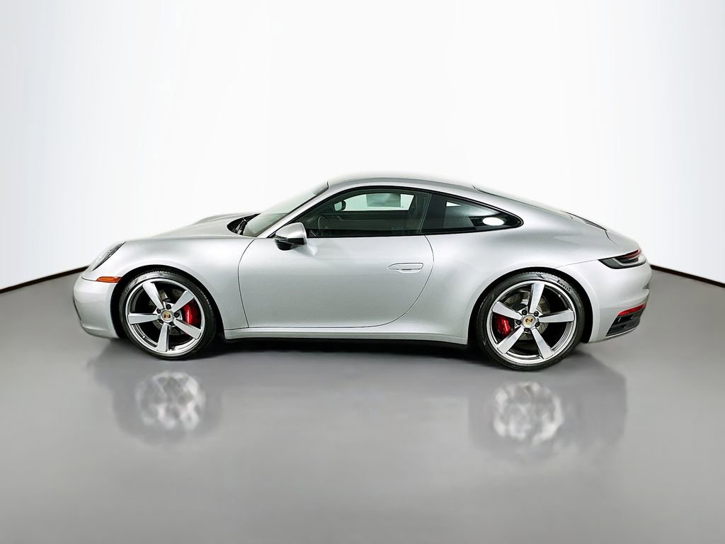 Used 2024 Porsche 911 Carrera S image 2