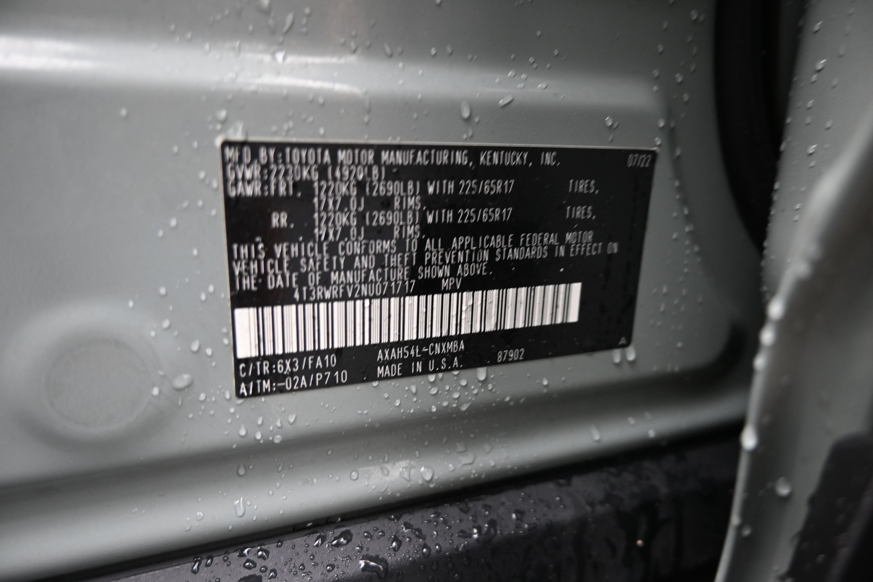 Used 2022 Toyota RAV4 XLE AWD/4WD image 9