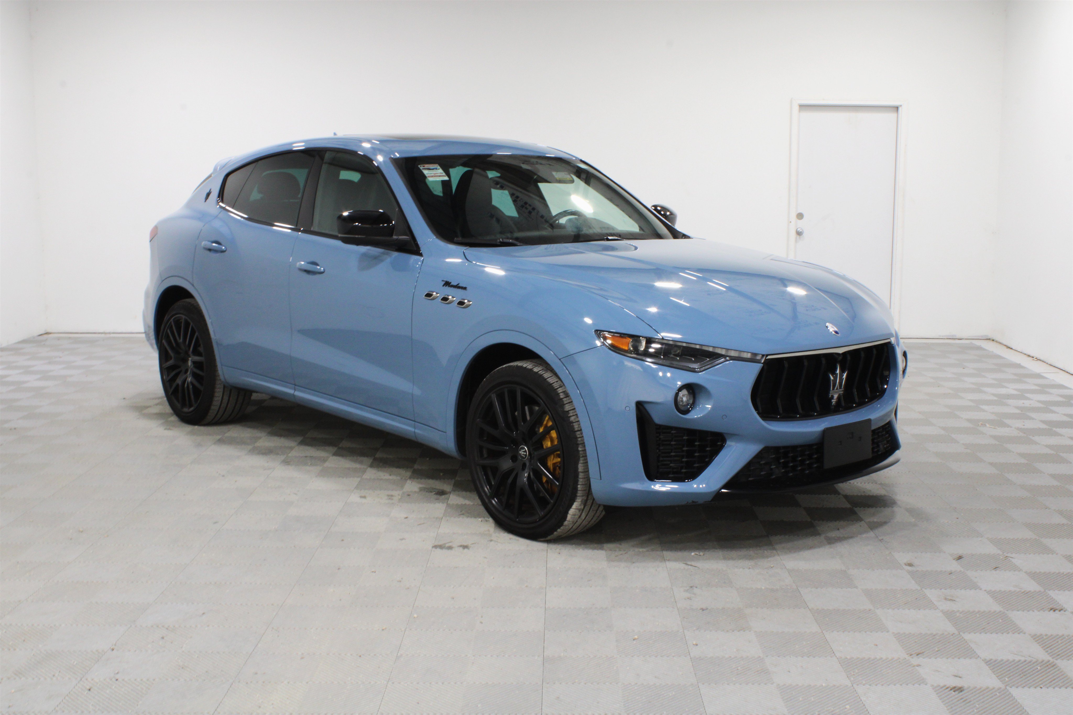 Used 2023 Maserati Levante Modena AWD/4WD video 1