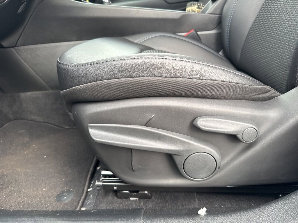 New 2026 Jeep Compass Latitude AWD/4WD image 21