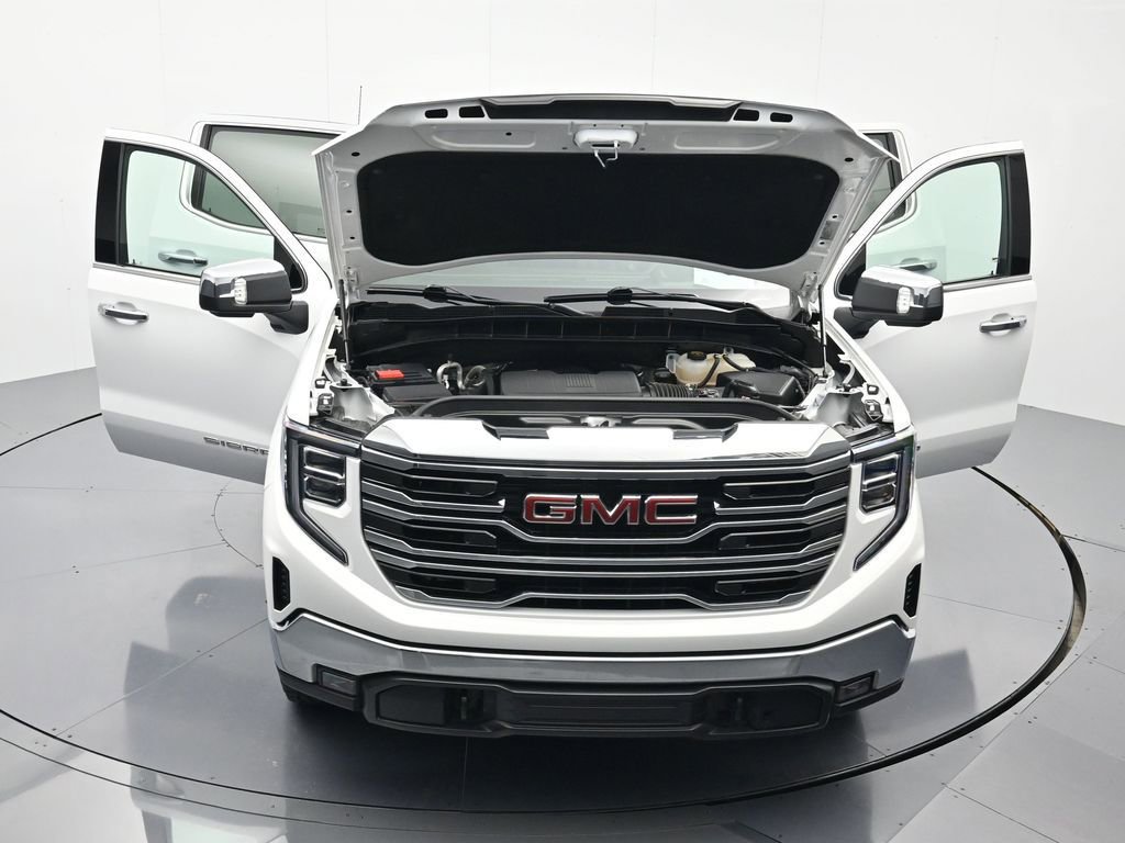 Used 2024 GMC Sierra 1500 SLT AWD/4WD image 45