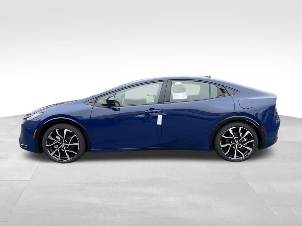New 2026 Toyota Prius Plug-In Hybrid image 2