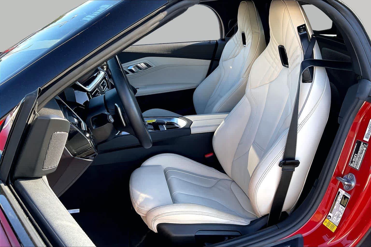 Used 2023 BMW Z4 sDrive30i w/ Premium Package RWD image 13