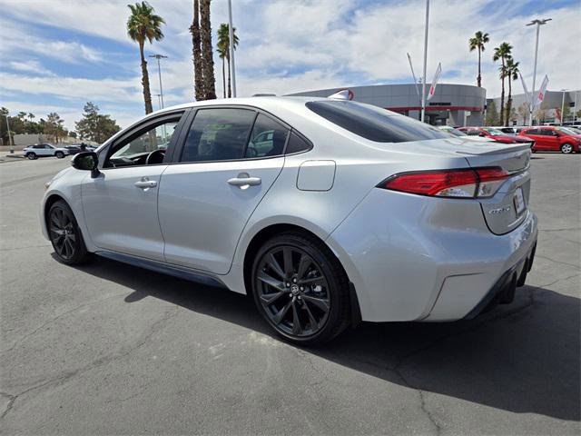 Certified 2025 Toyota Corolla SE w/ SE Premium Package image 5
