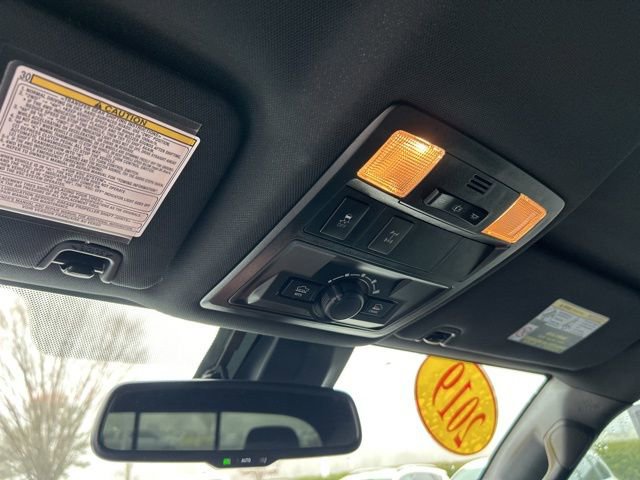 Used 2019 Toyota Tacoma TRD Off-Road w/ Technology Package image 28