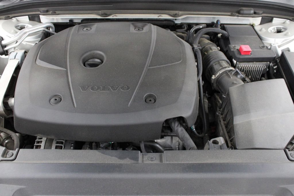 Used 2018 Volvo S90 T6 Momentum w/ Convenience Package AWD/4WD image 47