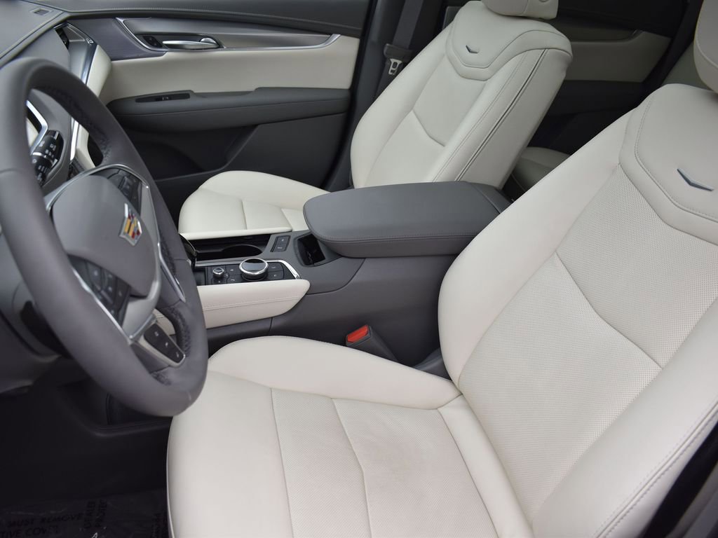 New 2026 Cadillac XT5 Premium Luxury w/ Driver Assist Package FWD image 13