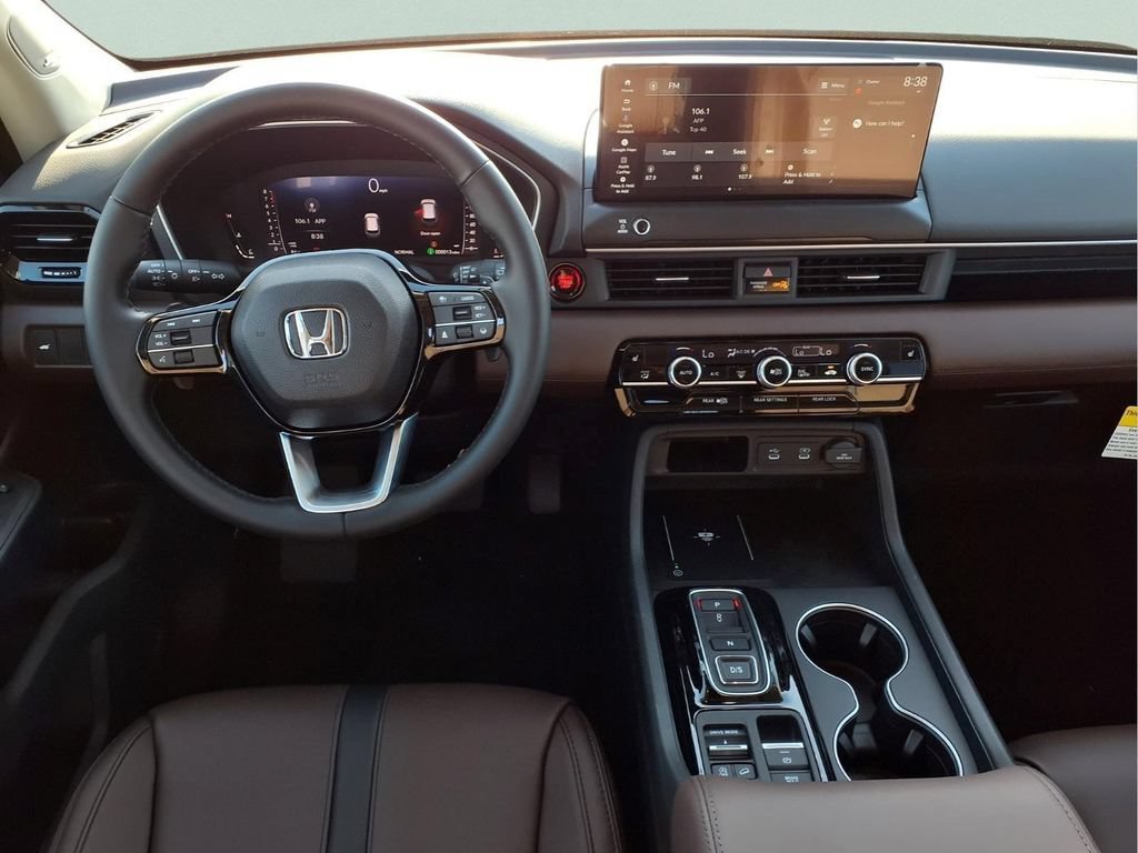 New 2026 Honda Pilot Touring image 12
