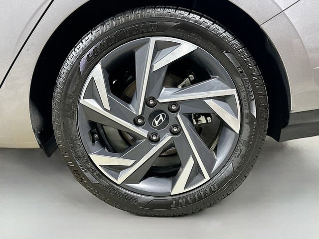 Used 2024 Hyundai Elantra SEL w/ Convenience Package FWD image 33