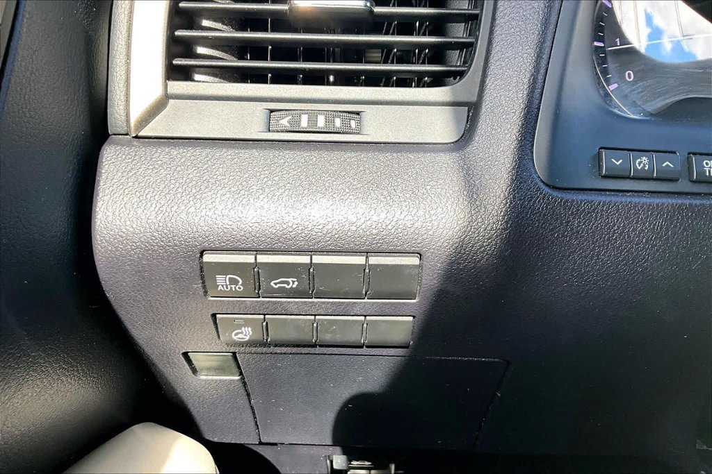 Used 2019 Lexus RX 350 FWD w/ Navigation Package image 33