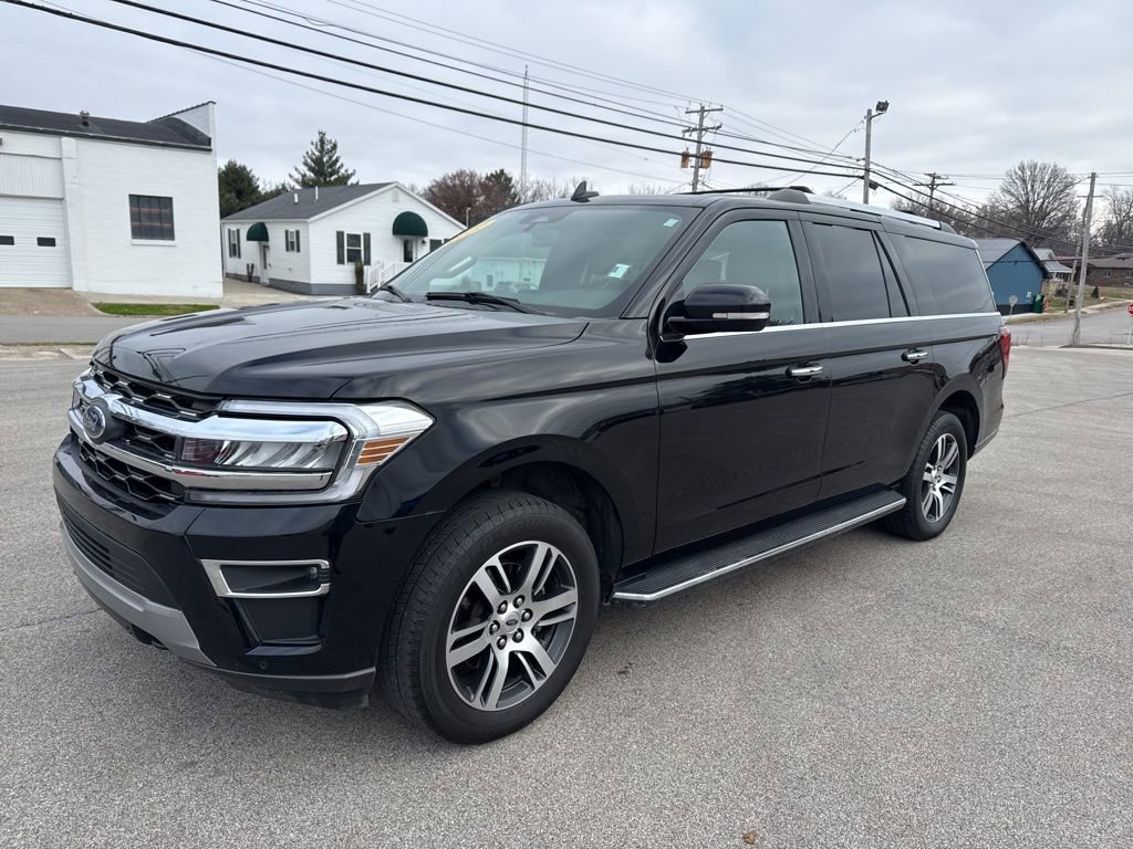 Used 2022 Ford Expedition Max Limited image 2