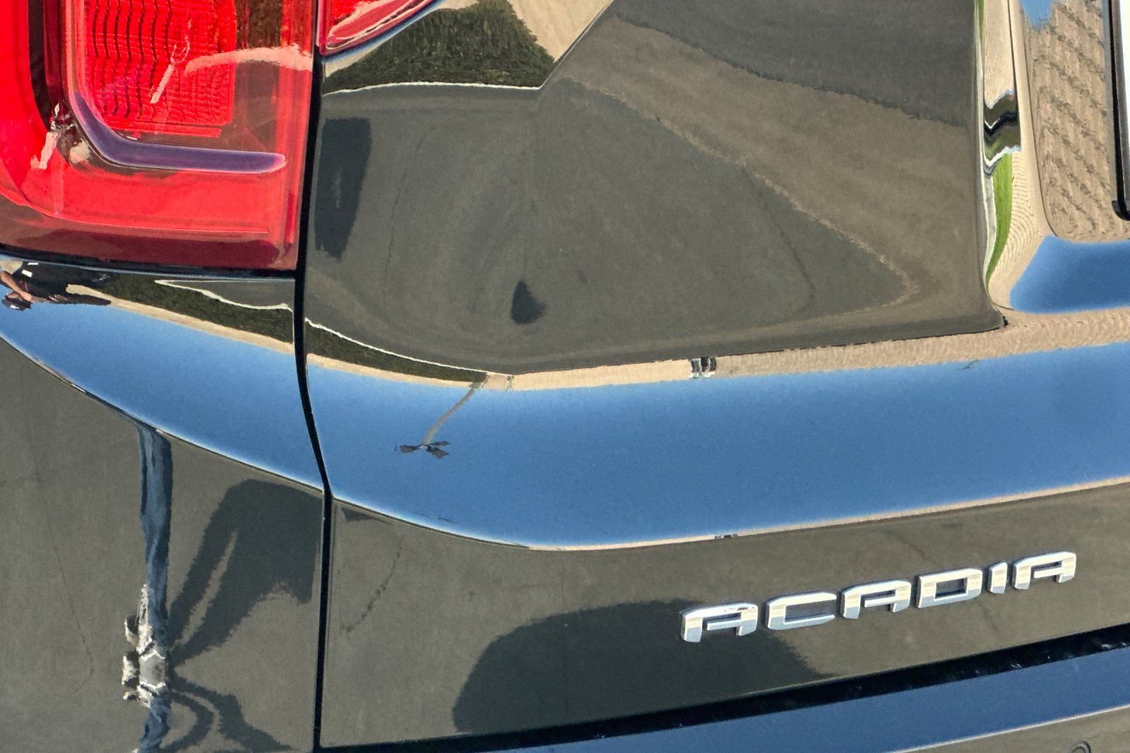 Certified 2023 GMC Acadia Denali w/ Denali Ultimate Package image 30