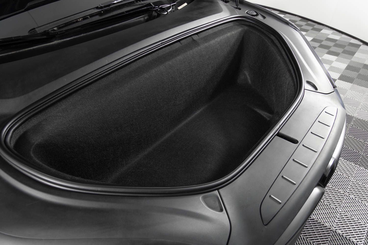 Used 2019 Tesla Model X 75D image 40