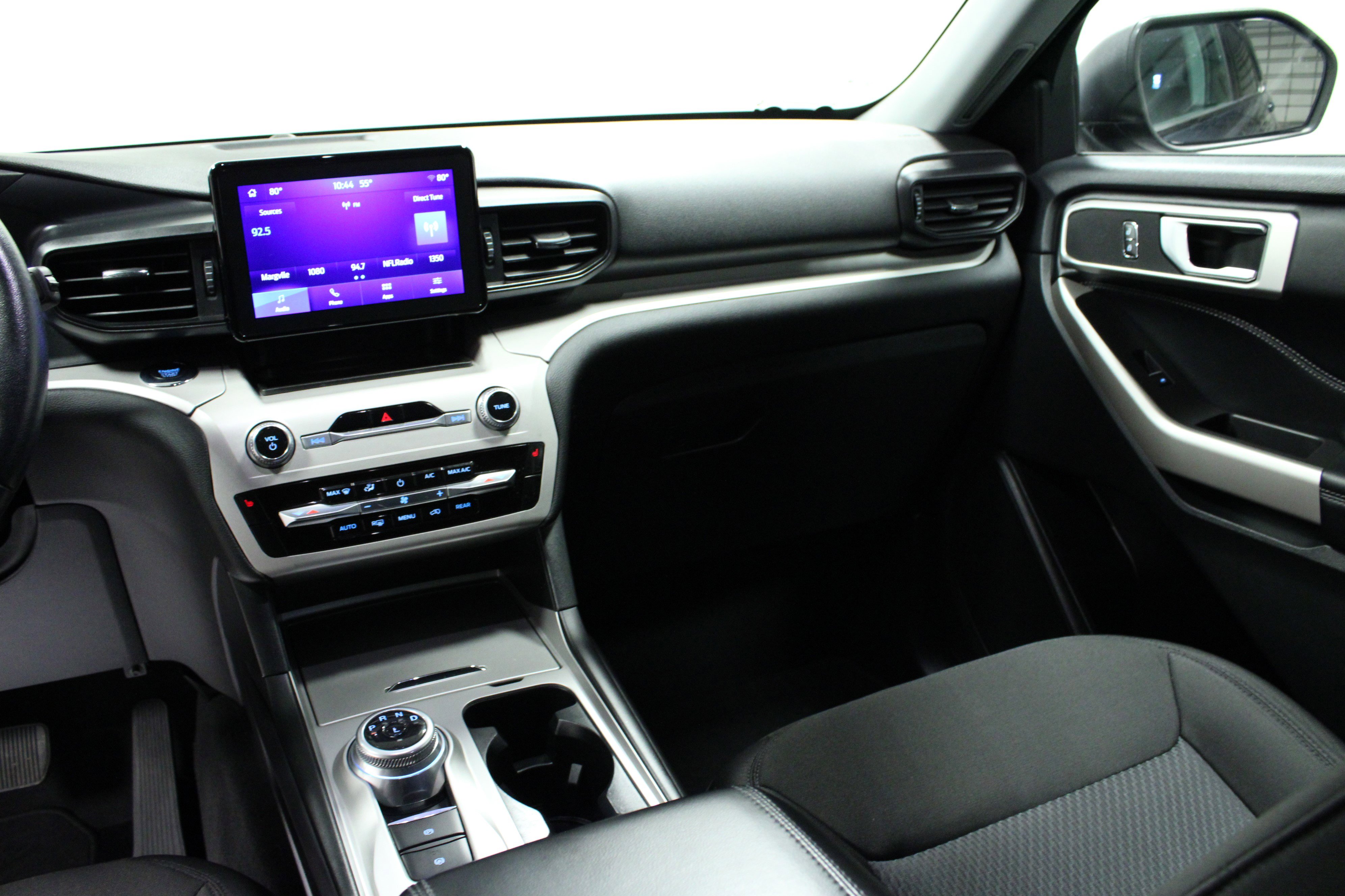 Used 2023 Ford Explorer XLT image 20