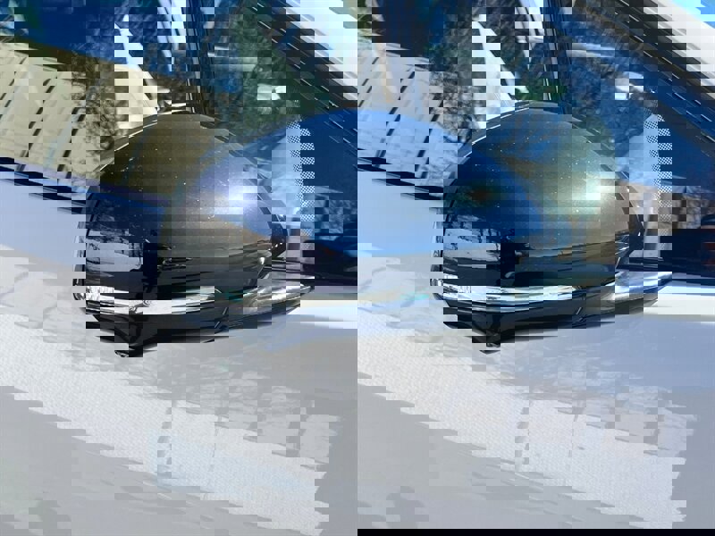 Used 2022 Jaguar I-PACE HSE image 9