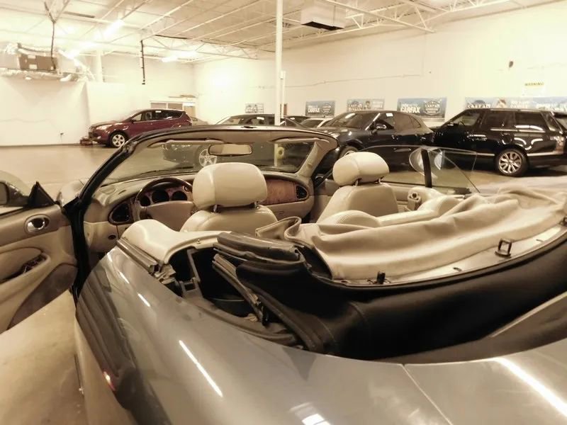 Used 2001 Jaguar XK8 Convertible RWD image 30