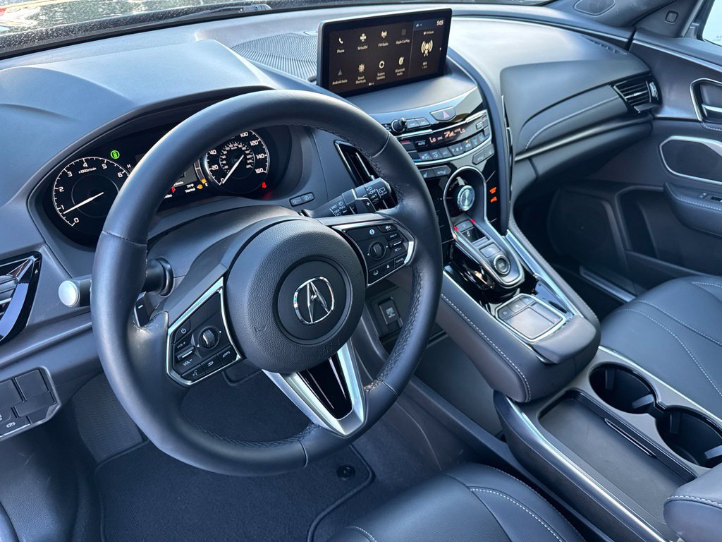 Used 2025 Acura RDX SH-AWD image 21
