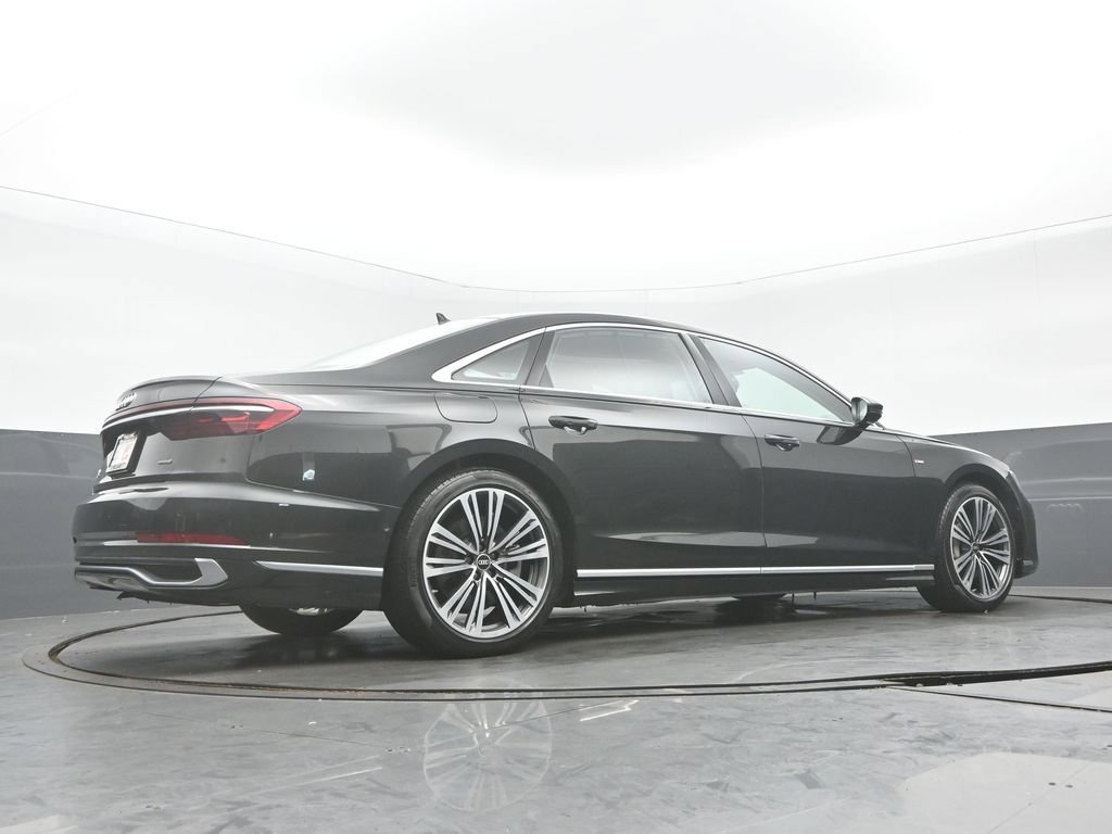 Used 2023 Audi A8 L 3.0T w/ Luxury Package AWD/4WD image 32