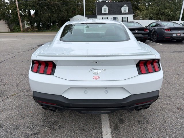 New 2025 Ford Mustang Premium image 4
