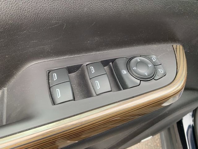 Used 2022 GMC Acadia SLE w/ Infotainment Package image 23