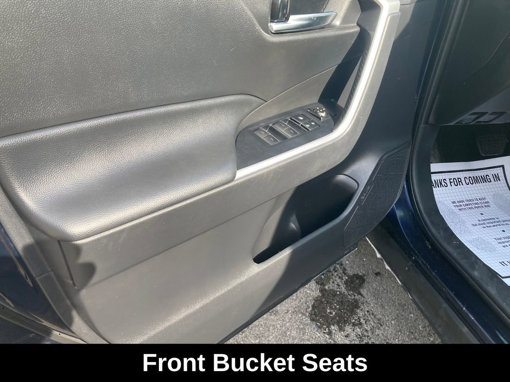 Used 2022 Toyota RAV4 XLE image 13