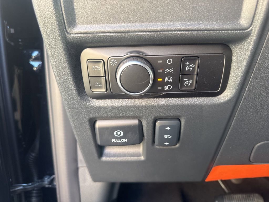 New 2025 Ford F150 Lightning Platinum image 40
