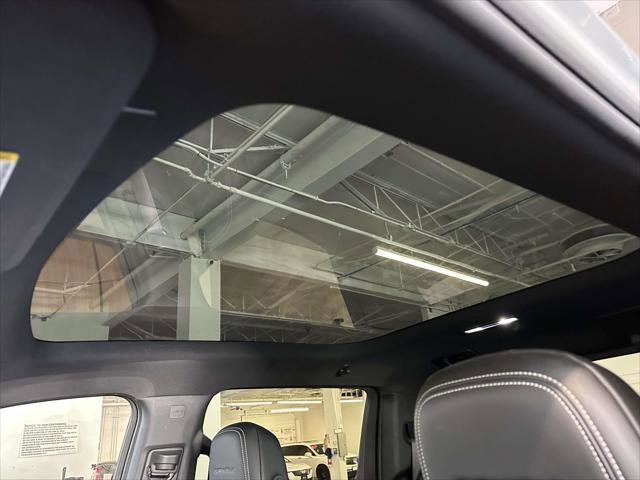 Used 2024 GMC Sierra EV Denali image 25