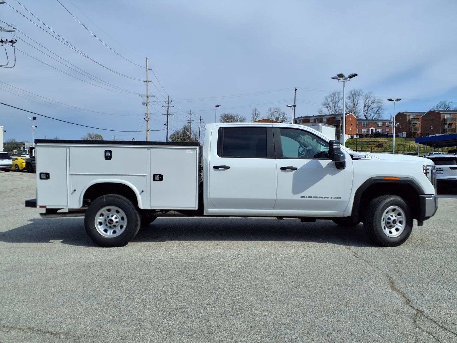 New 2026 GMC Sierra 3500 Pro w/ Convenience Package image 24