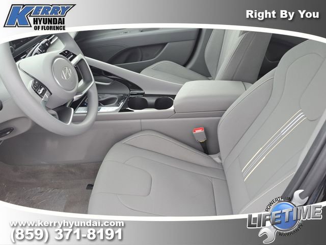 New 2026 Hyundai Elantra Blue image 16